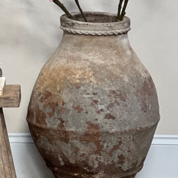 Antique turkish urn | Elisa
