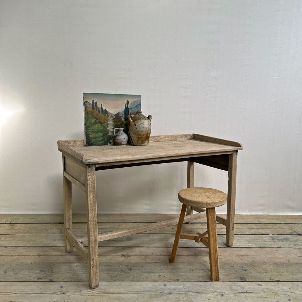 Rustic reclaimed wood desk Elise
