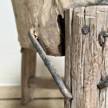 Tree stump side table EllikaTree stump side table Ellika