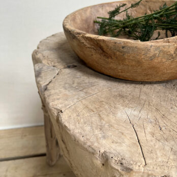 Tree stump side table Ellika