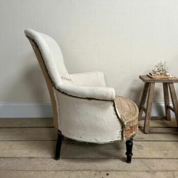 Deconstructed French antique armchair | Fernanda
