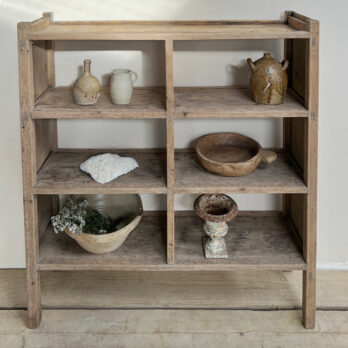 Antique shelving unit Helmi