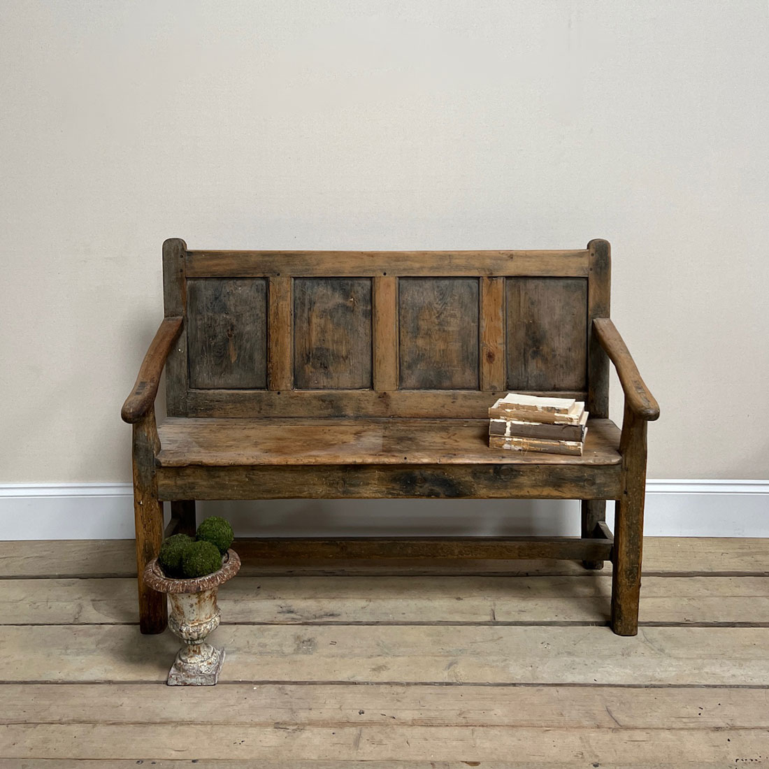 Isla primitive welsh pine settle c1820