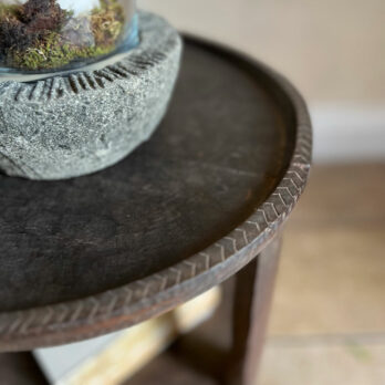 Small antique side table | Kitoko