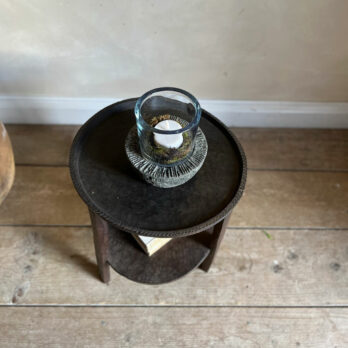 Small antique side table | Kitoko