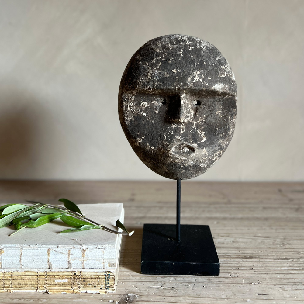 Decorative tribal mask large