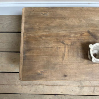 Small antique coffee table Lola