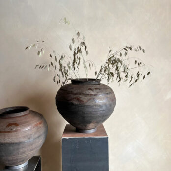 Antique African Clay Urn | Makena