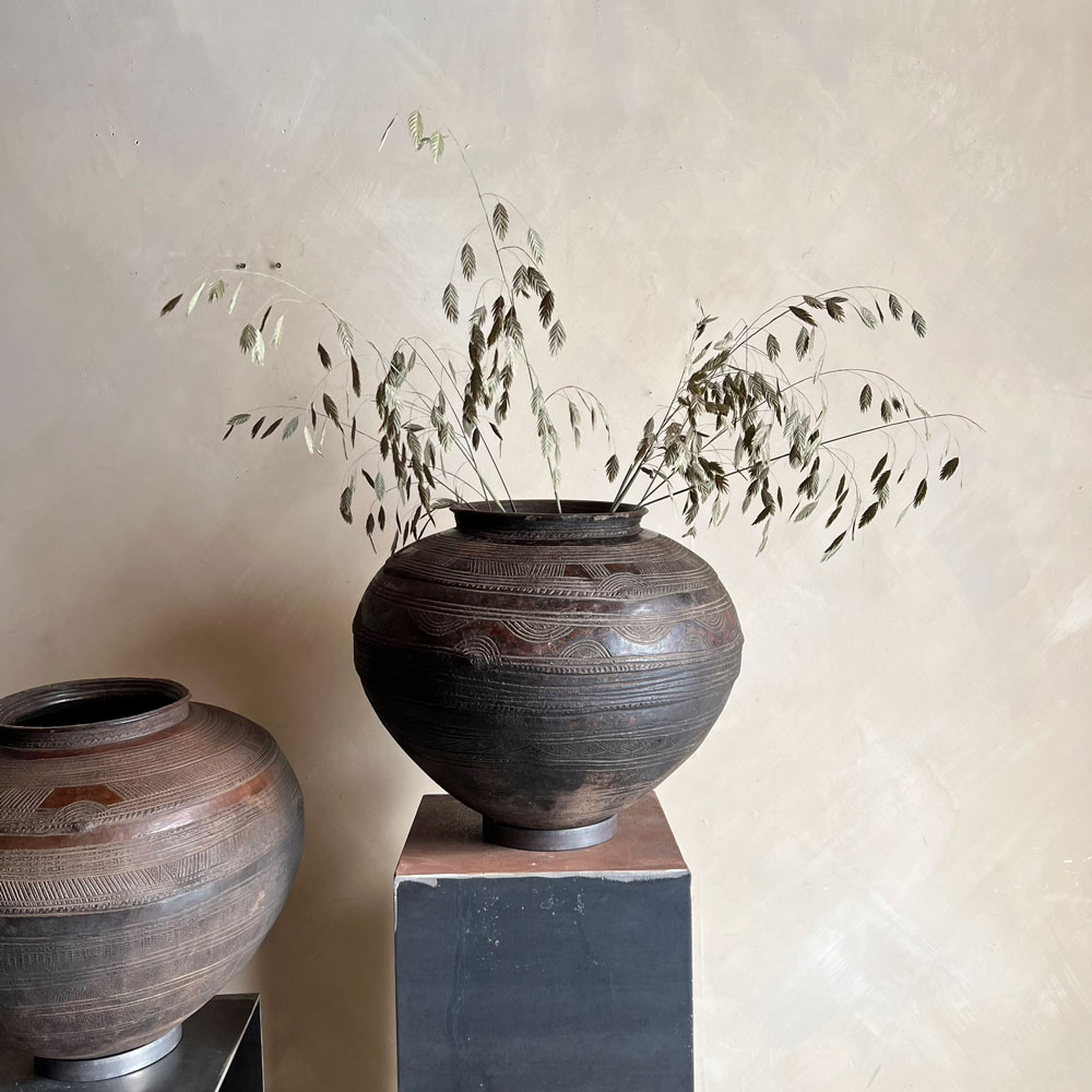 Antique African Clay Urn | Makena