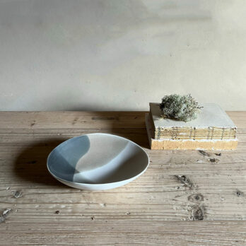 Porcelain oval bowl | Ebb