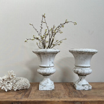 1920s cast iron urn | Savanna