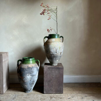 Wooden plinth dark 40cm