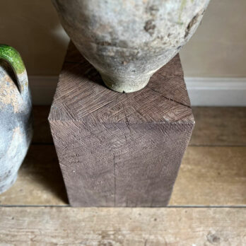 Wooden plinth dark 40cm