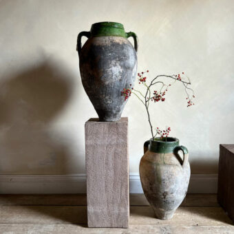 Wooden plinth dark 60cm