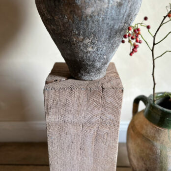 Wooden plinth dark 60cm