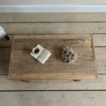 Rustic antique coffee table | GenevieveRustic antique coffee table | Genevieve