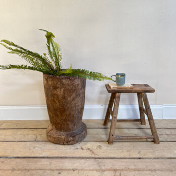 Antique rustic wooden mortar | Roshi