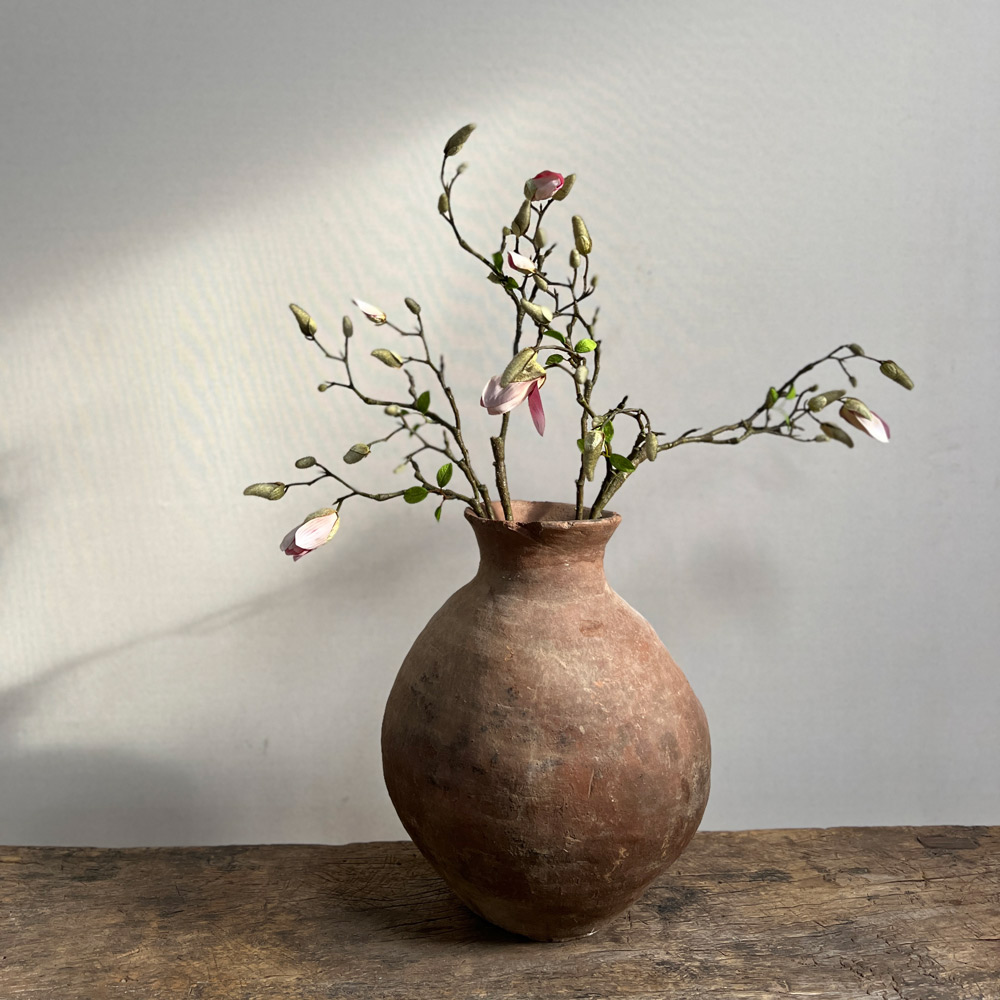 Large Syrian antique urn | Jabal