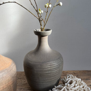 Antique rice wine urn | Medium C