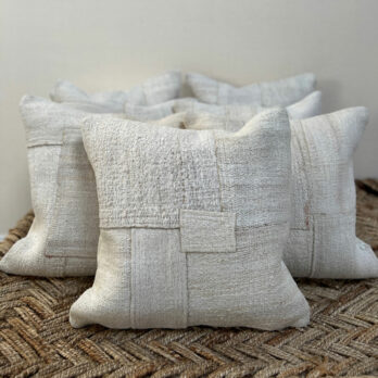 Patchwork vintage cushion natural | Lourdes