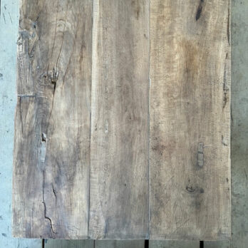 Large warm antique coffee table Nathalie