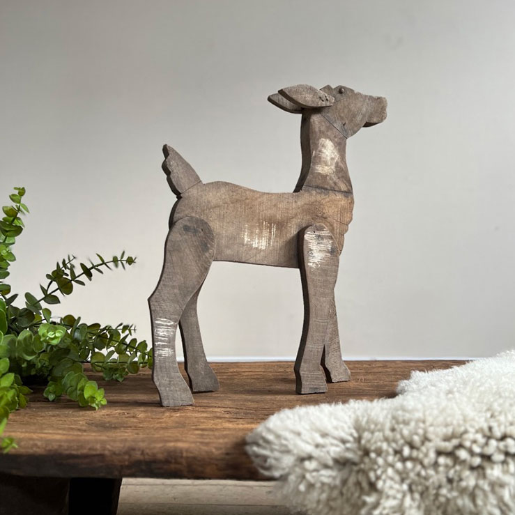 Vintage rustic wood reindeer