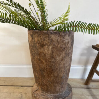 Antique rustic wooden mortar | Roshi