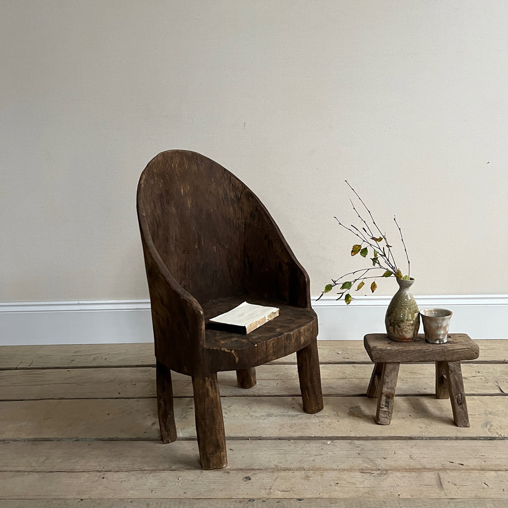 Antique Indian primitive seat | Tamara