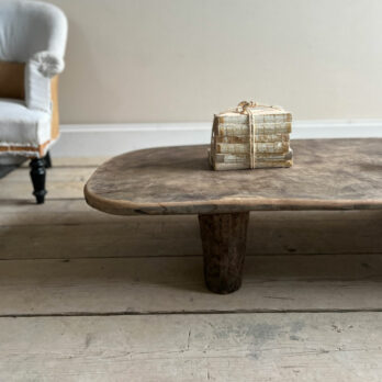 Rustic coffee table Pari