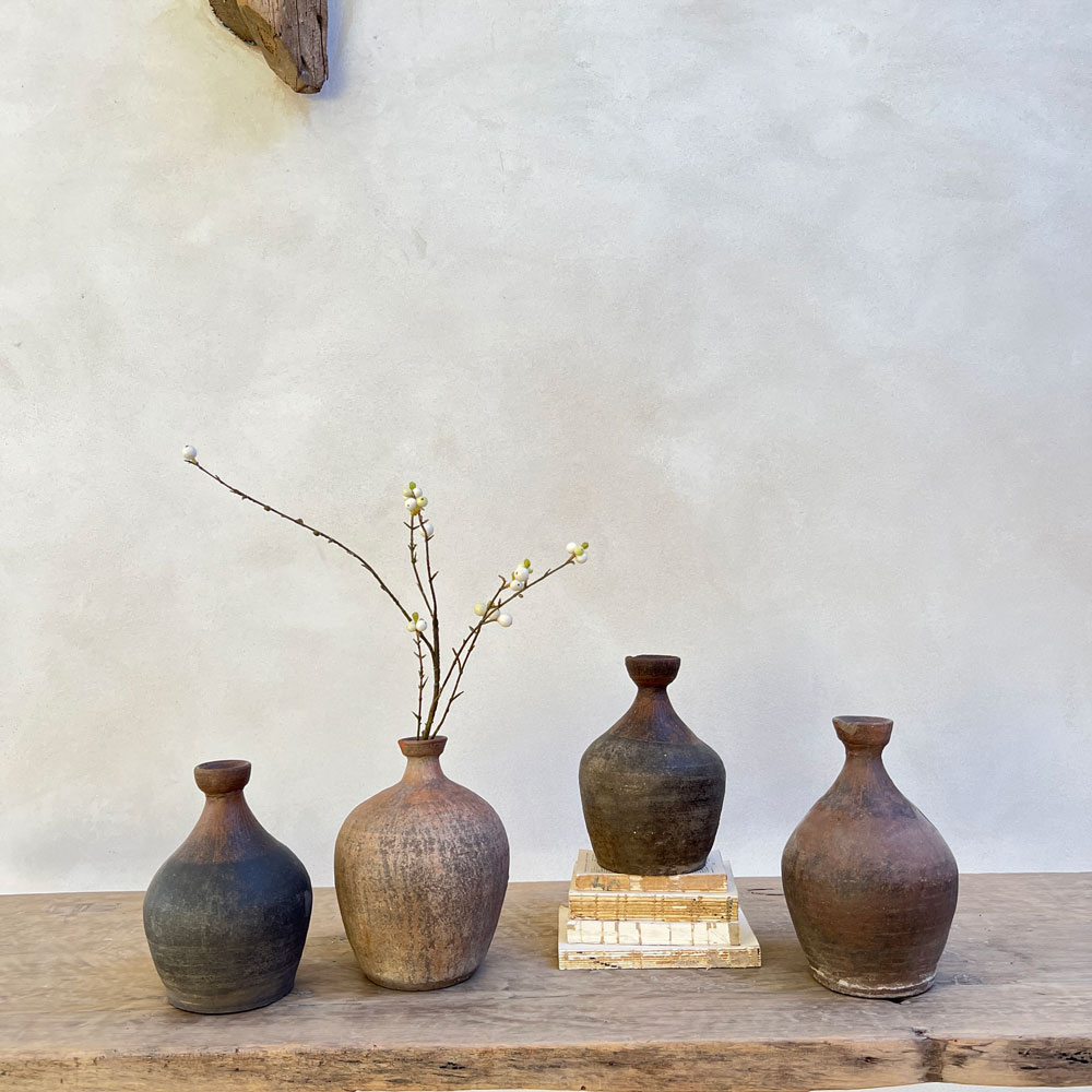Antique rice wine urn | Bertie