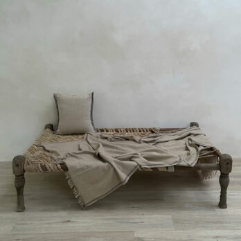 Woolen fringe throw | Afghanistan Collective