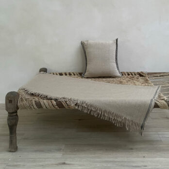Woolen fringe throw | Afghanistan Collective
