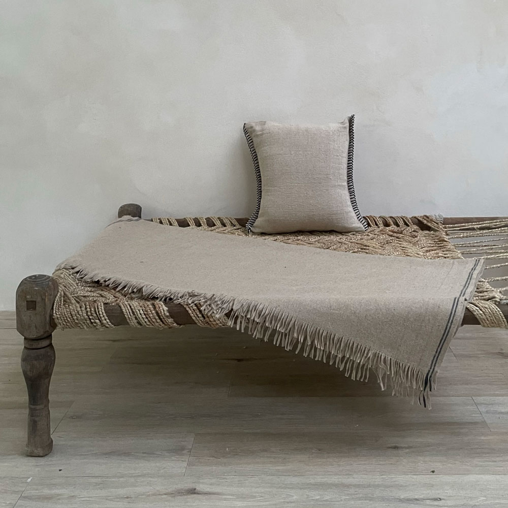 Woolen fringe throw | Afghanistan Collective