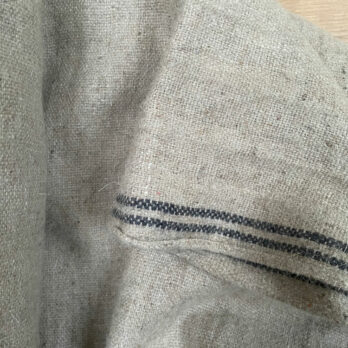 Woolen fringe throw | Afghanistan Collective