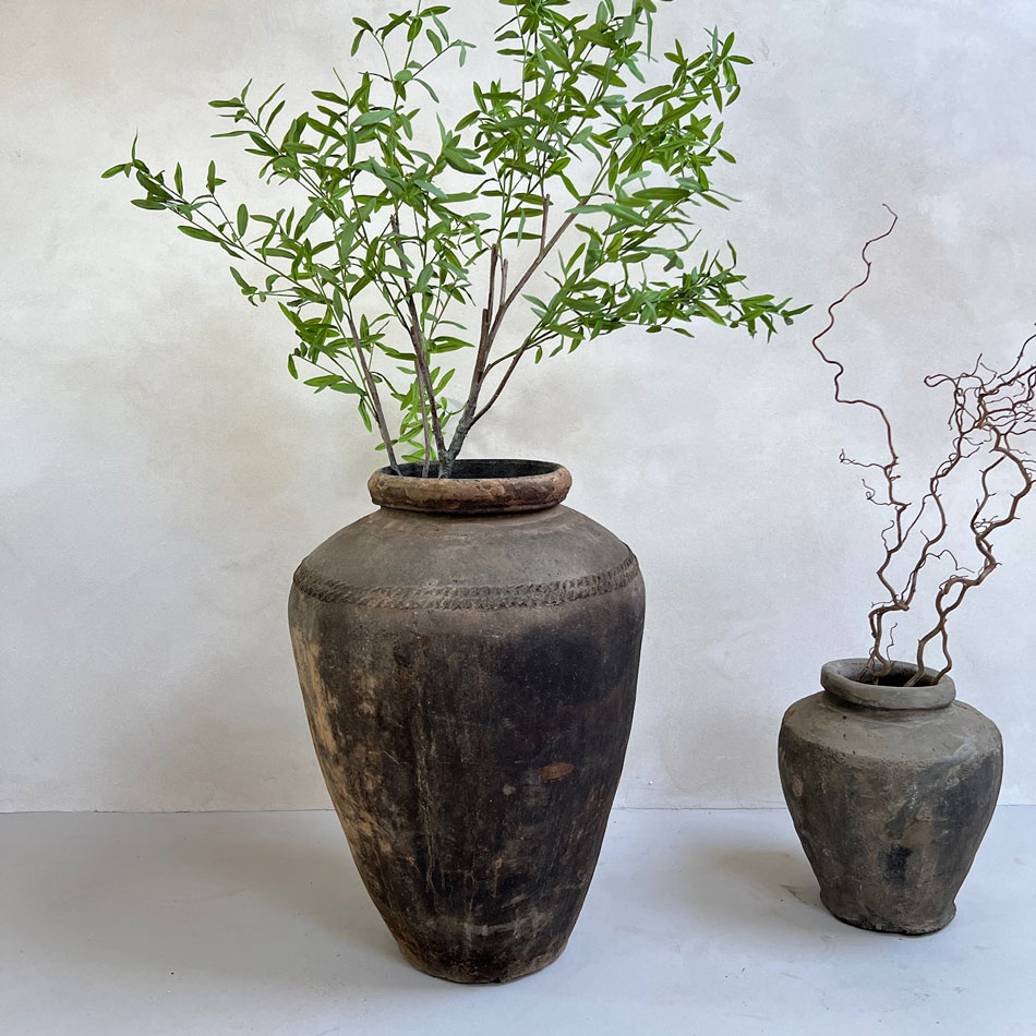 Antique Nepalese Pot XL 2