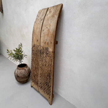 Antique Grain Thresher | No:1