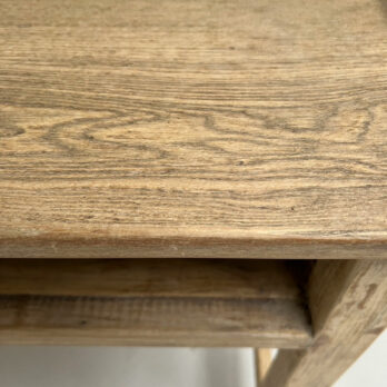 Rustic reclaimed wood desk | Bartholamew