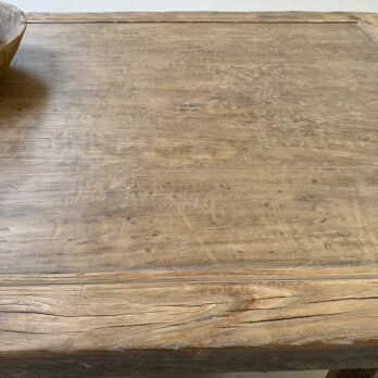 Antique extra large coffee table | Daphne