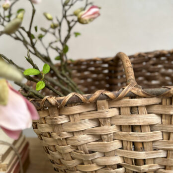 Vintage Market Basket M