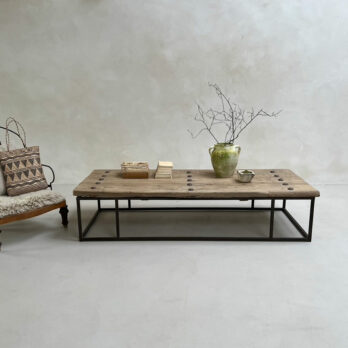 Antique door coffee table | OctaviaAntique door coffee table | Octavia