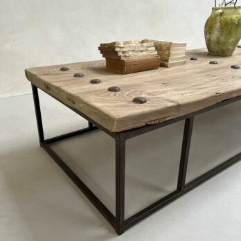 Antique door coffee table | OctaviaAntique door coffee table | Octavia