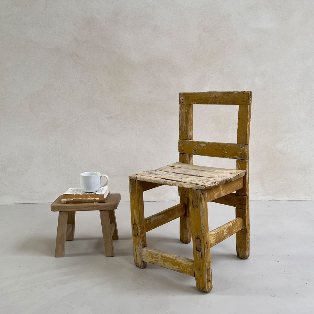 Vintage Primative Chair NO:02
